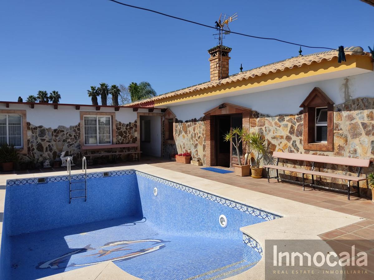Venta de villa en La Cala de Mijas