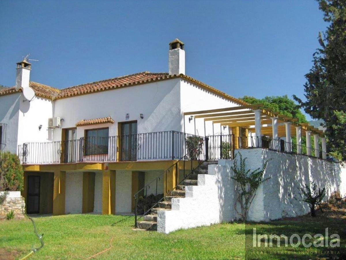 For sale of villa in Mijas