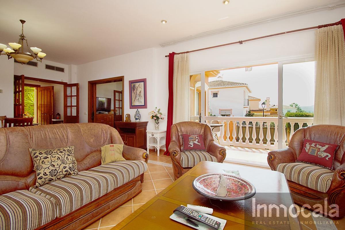 For sale of villa in Mijas