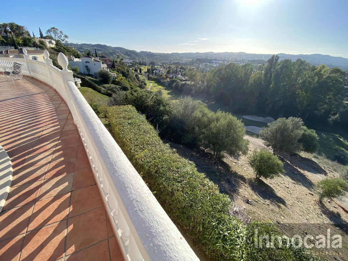 For sale of villa in Mijas Golf