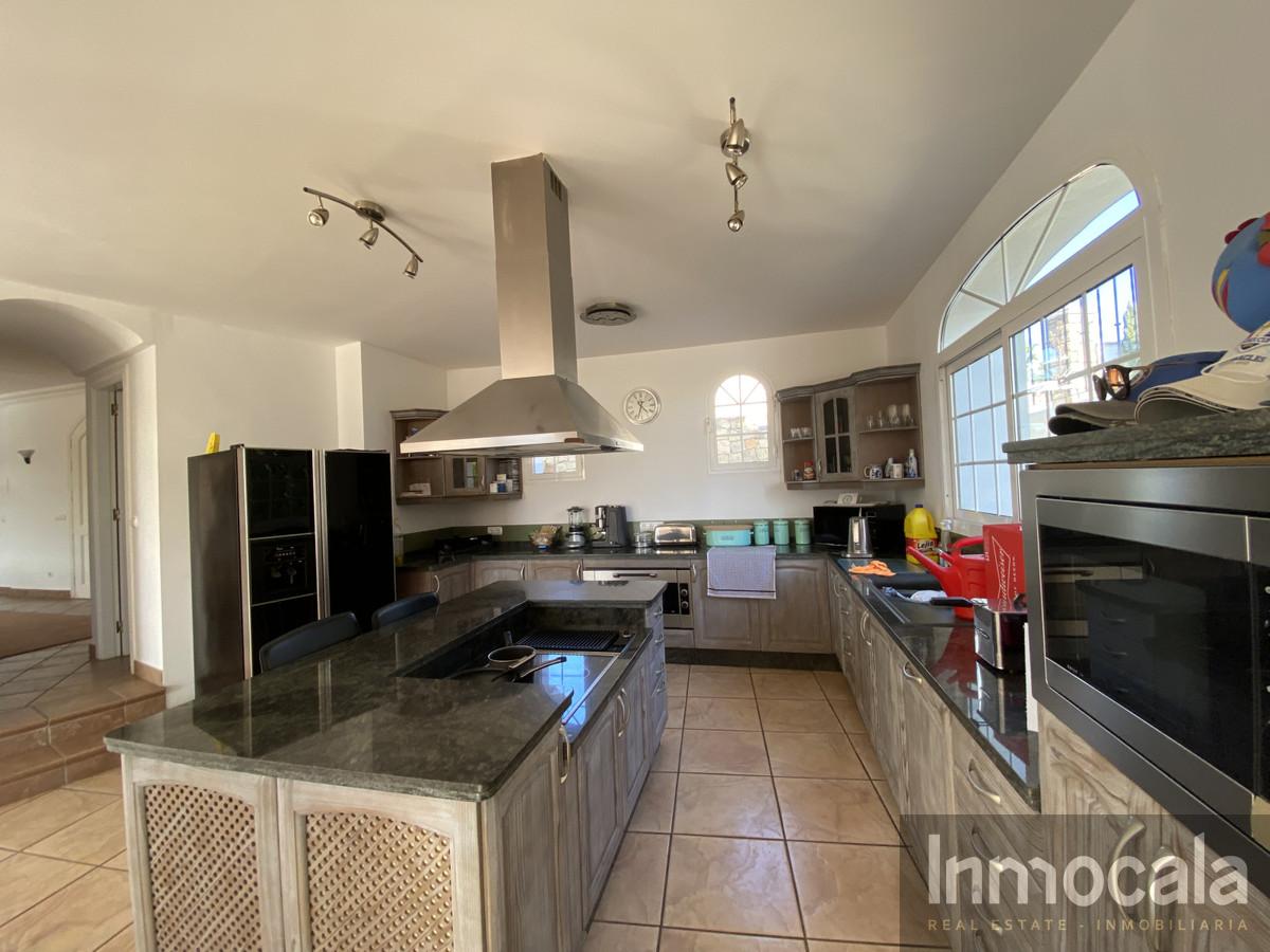 For sale of villa in Mijas Golf