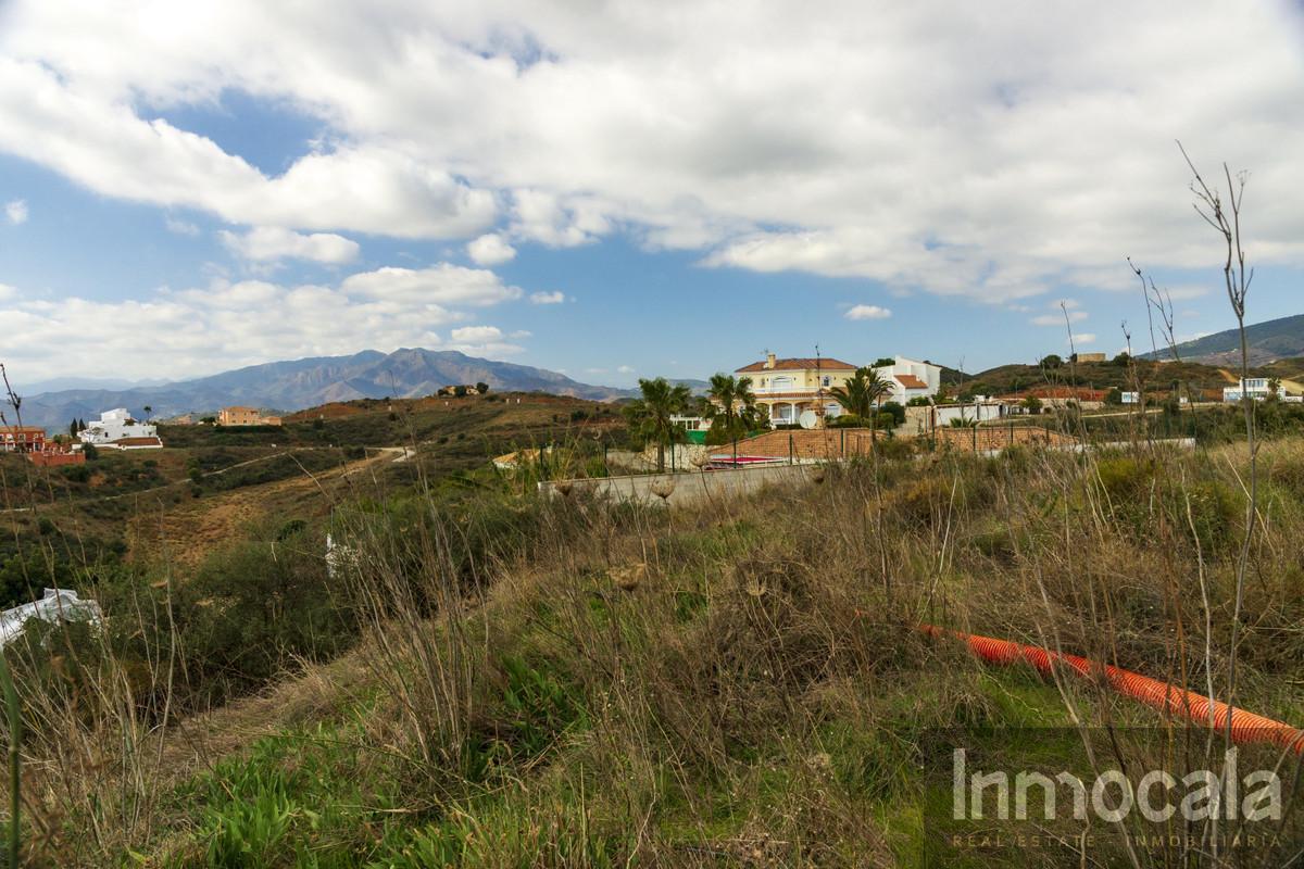 For sale of land in Mijas Golf