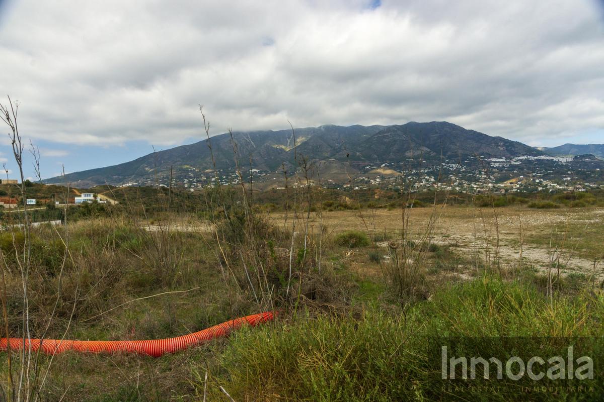 For sale of land in Mijas Golf