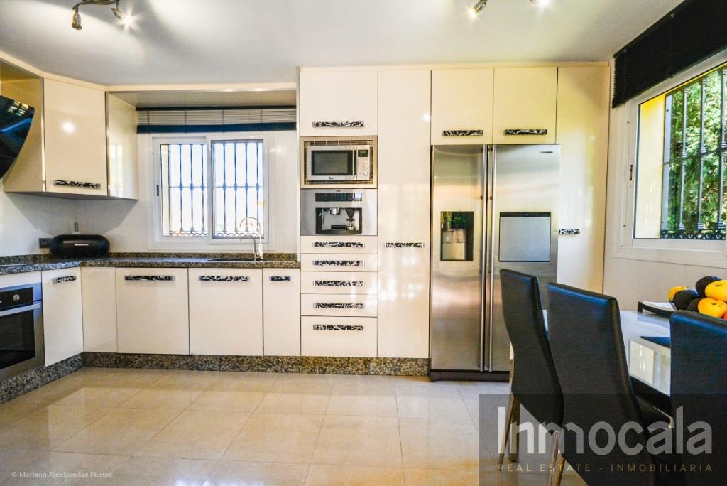 For sale of villa in Mijas Costa