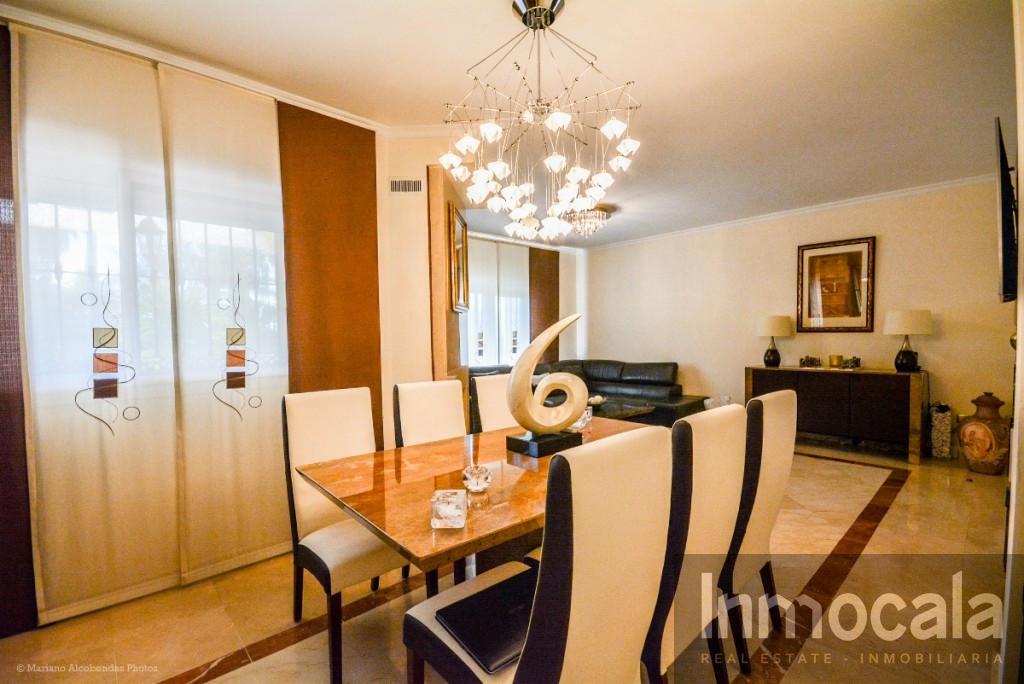 For sale of villa in Mijas Costa