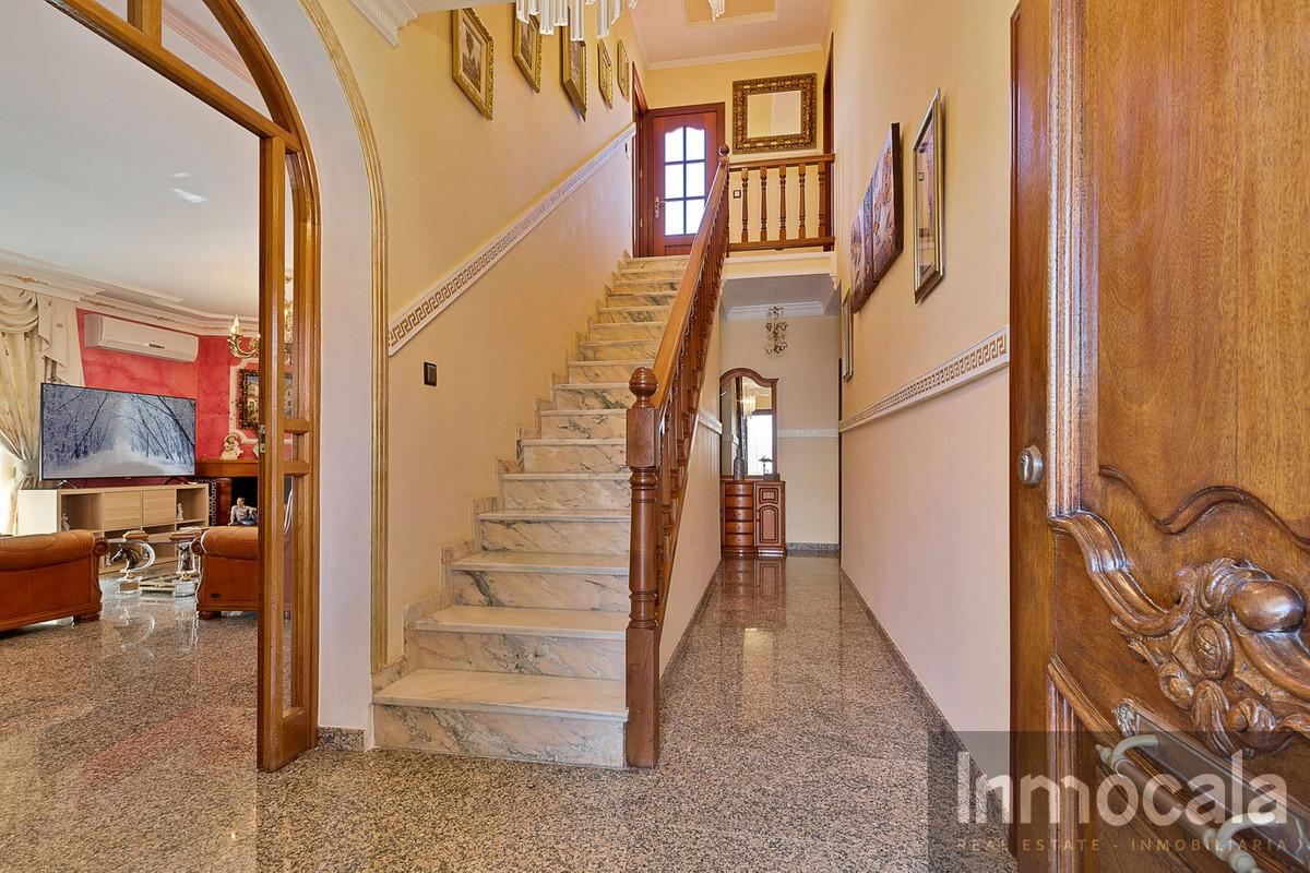 For sale of villa in Campo Mijas