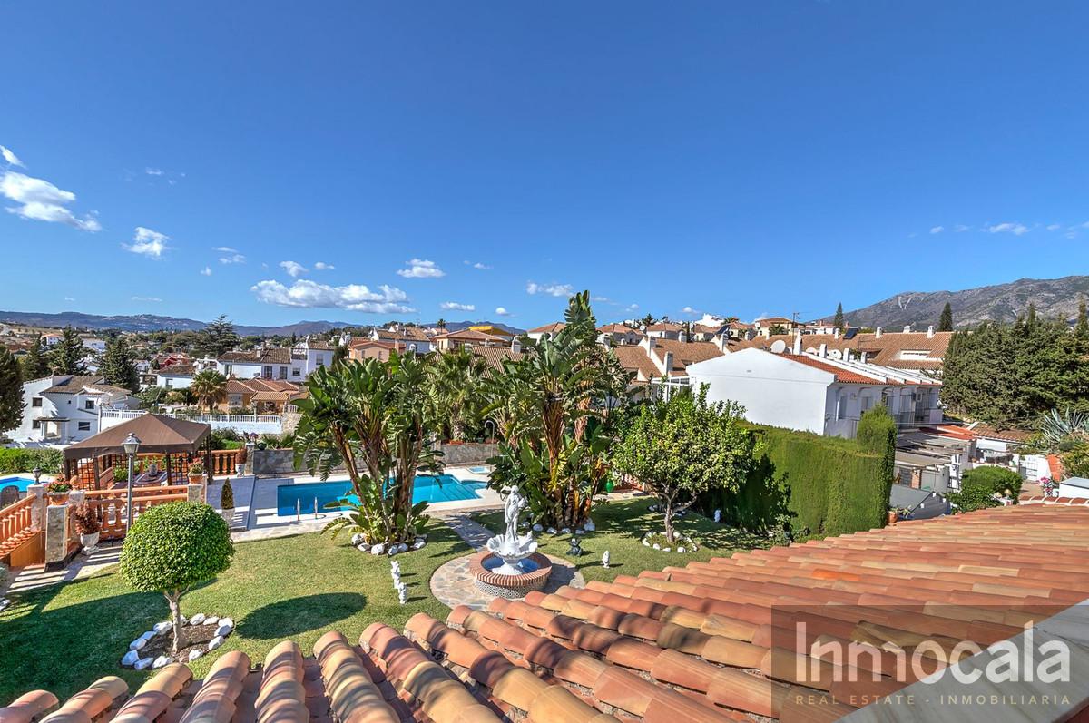 For sale of villa in Campo Mijas