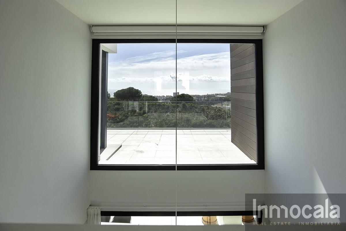 For sale of villa in La Cala de Mijas