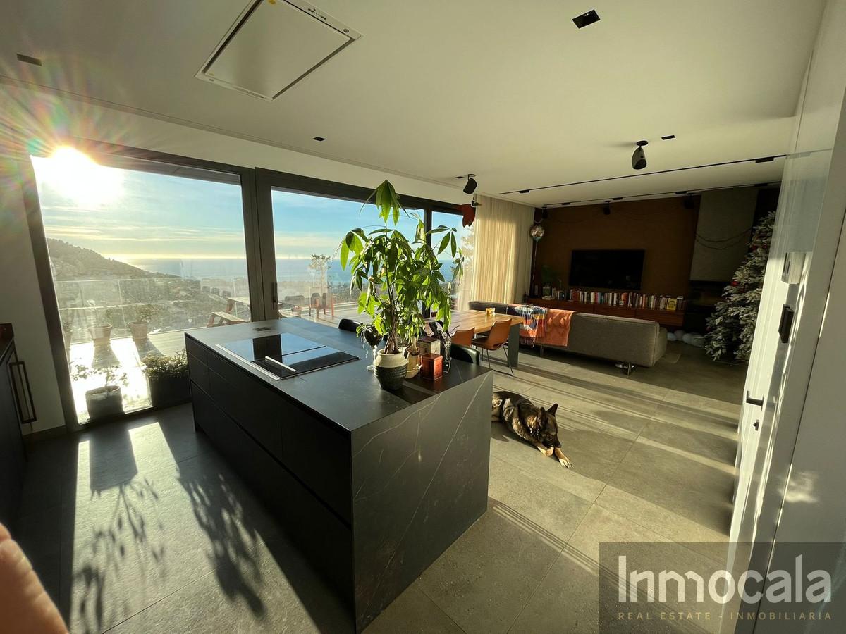 For sale of villa in Mijas