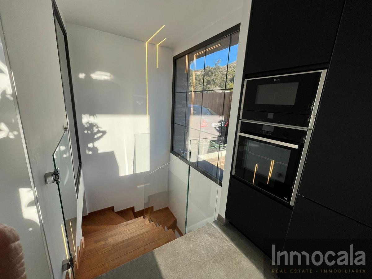 For sale of villa in Mijas