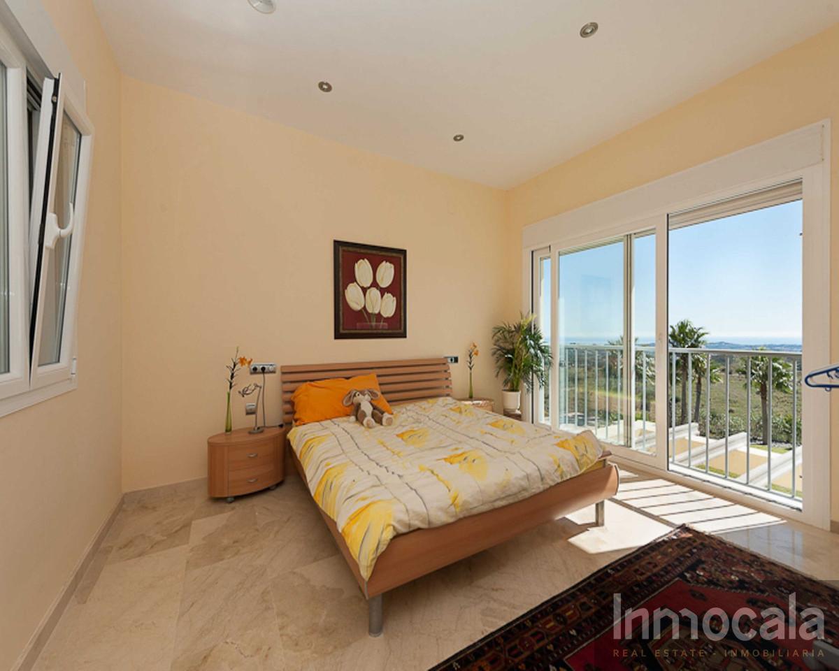 For sale of villa in Mijas
