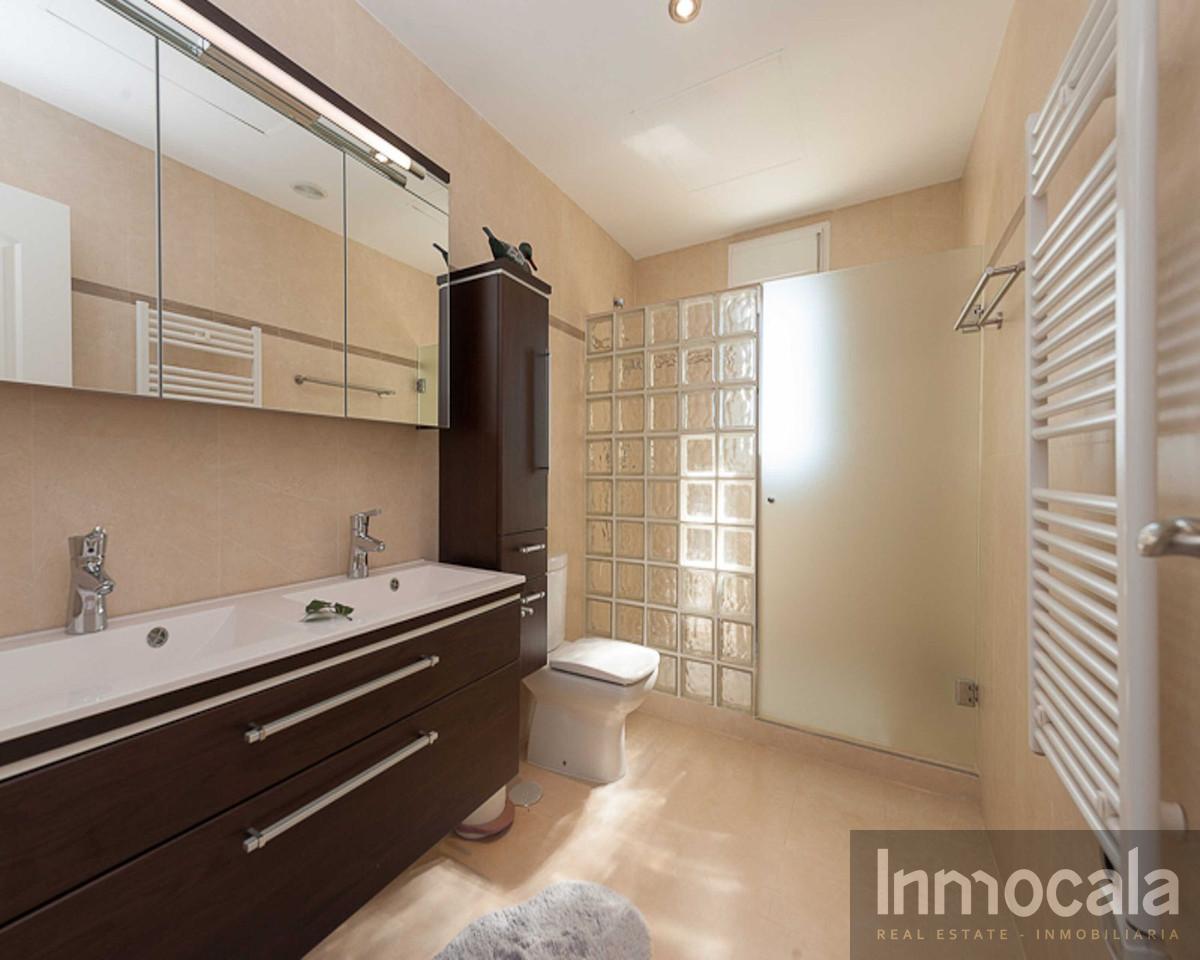 For sale of villa in Mijas