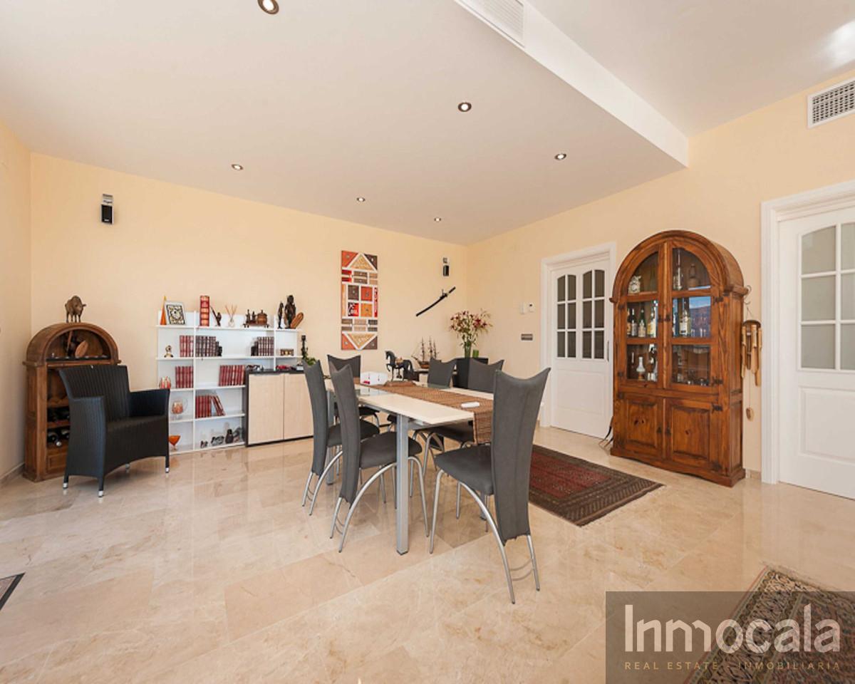 For sale of villa in Mijas