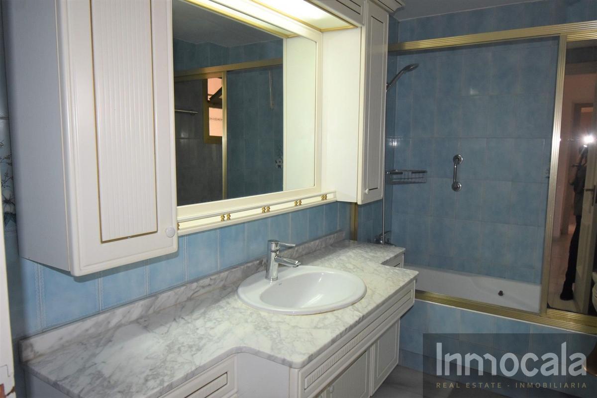 For sale of apartment in Fuengirola