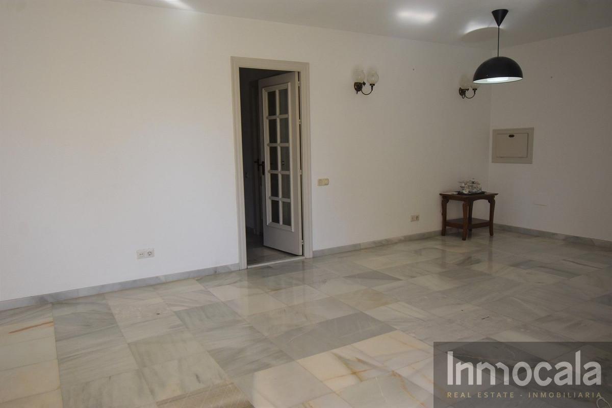 For sale of apartment in Fuengirola
