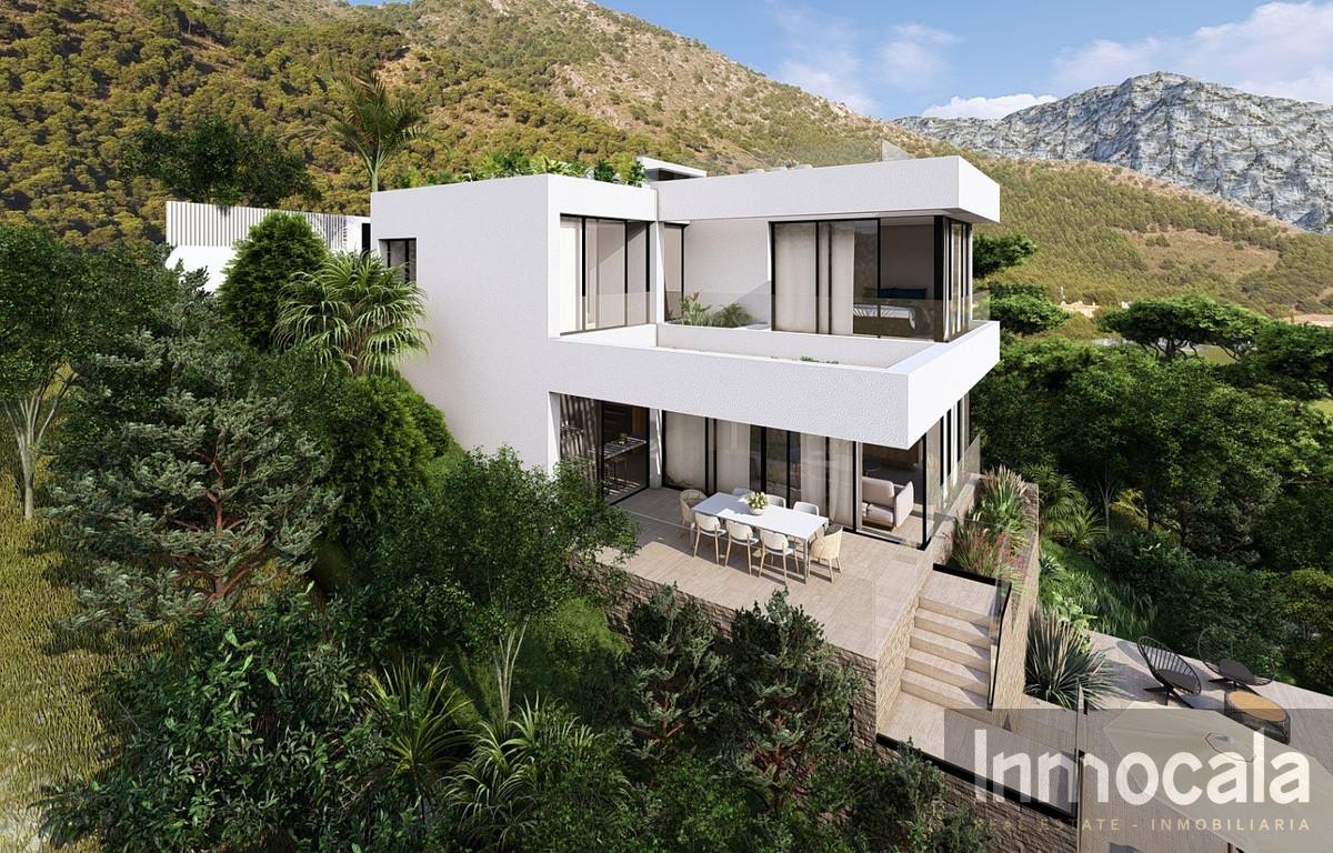 For sale of villa in Mijas