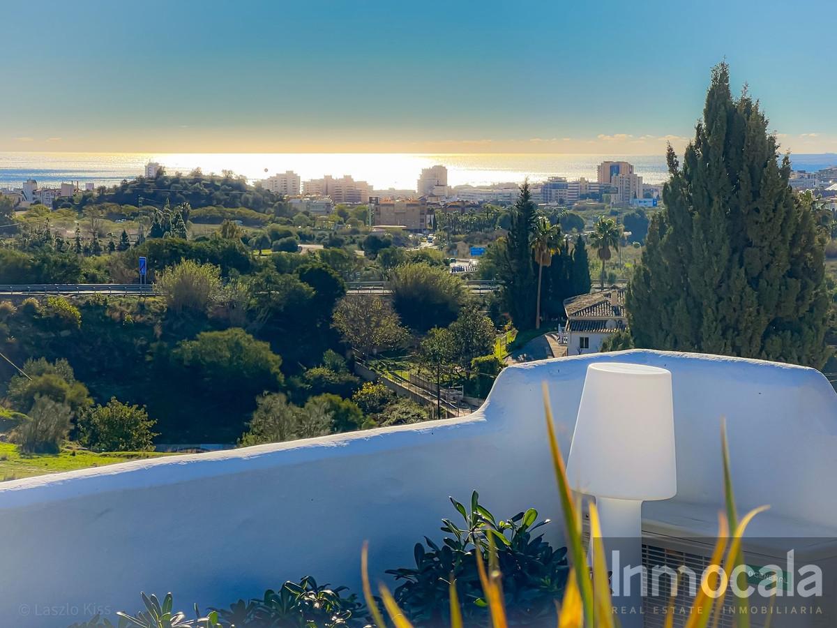 For sale of villa in Mijas