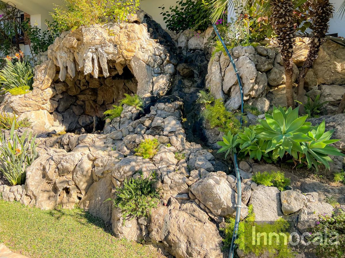 For sale of villa in Mijas