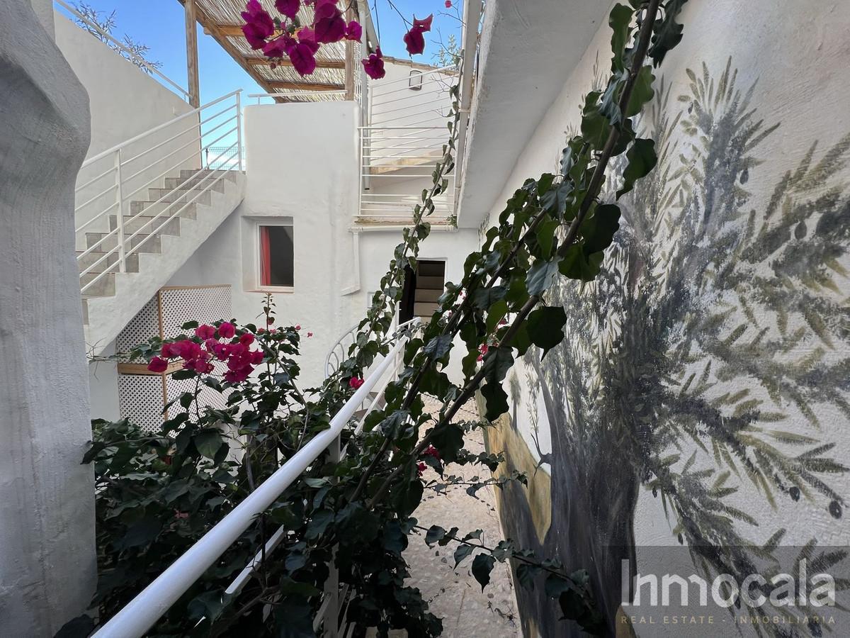 For sale of villa in Mijas