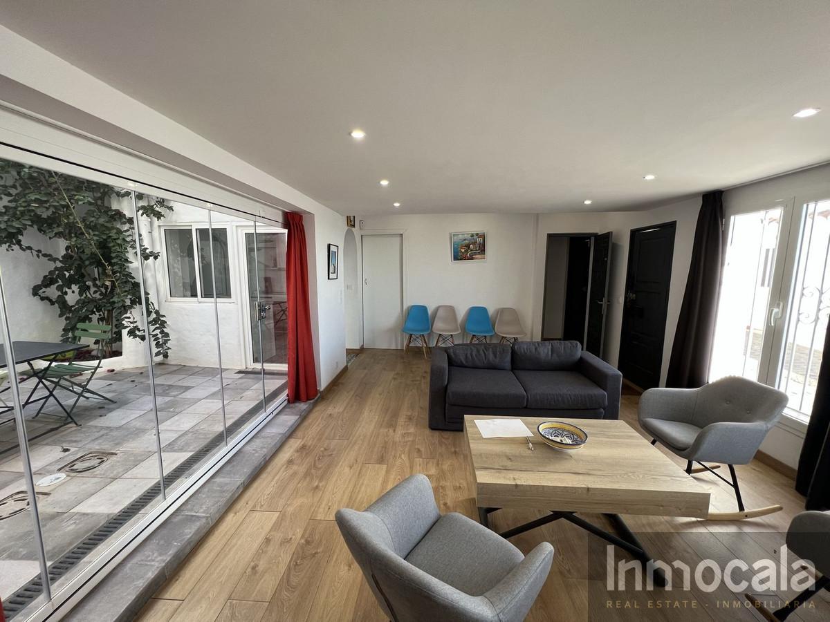 For sale of villa in Mijas