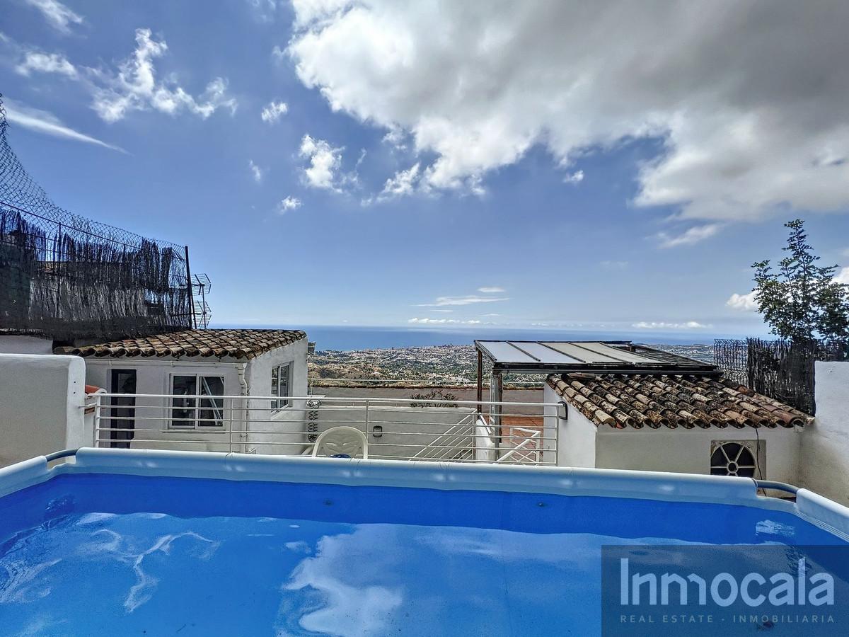 For sale of villa in Mijas