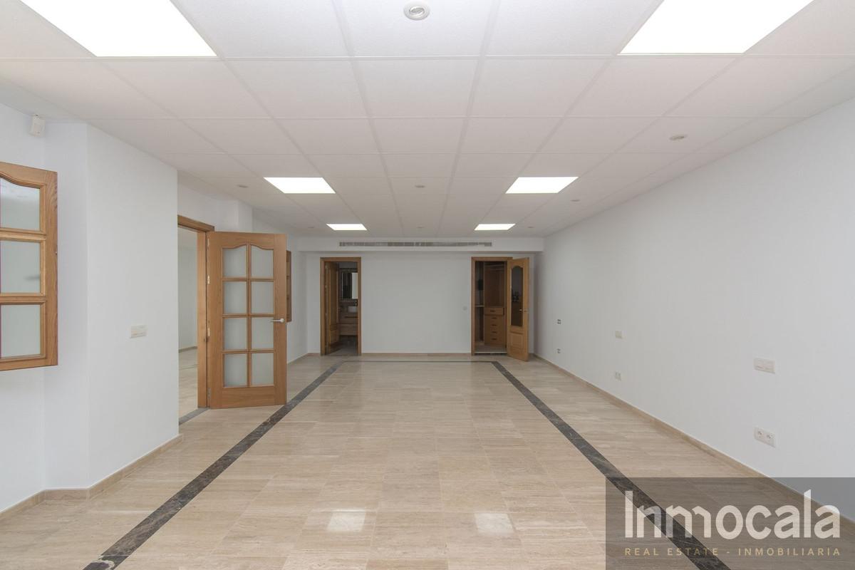 For sale of villa in Mijas
