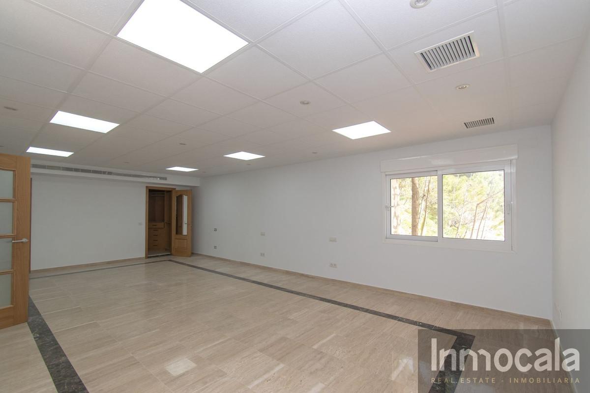 For sale of villa in Mijas
