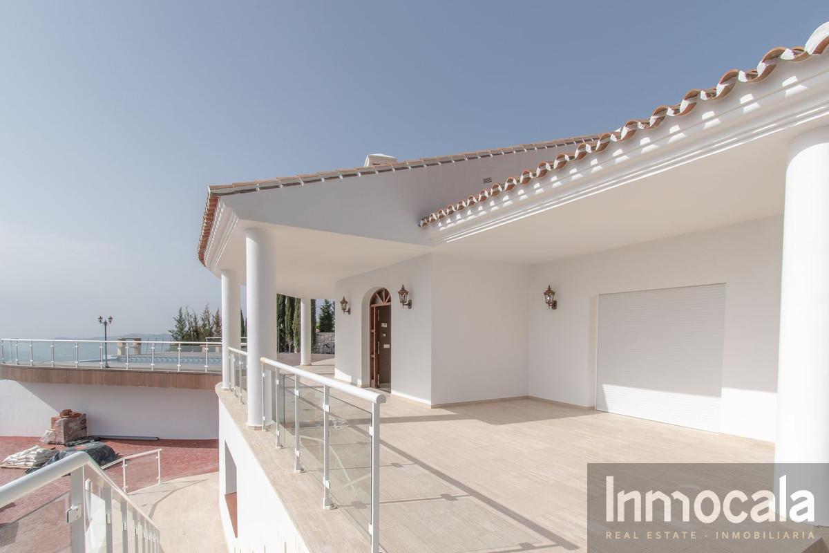 For sale of villa in Mijas