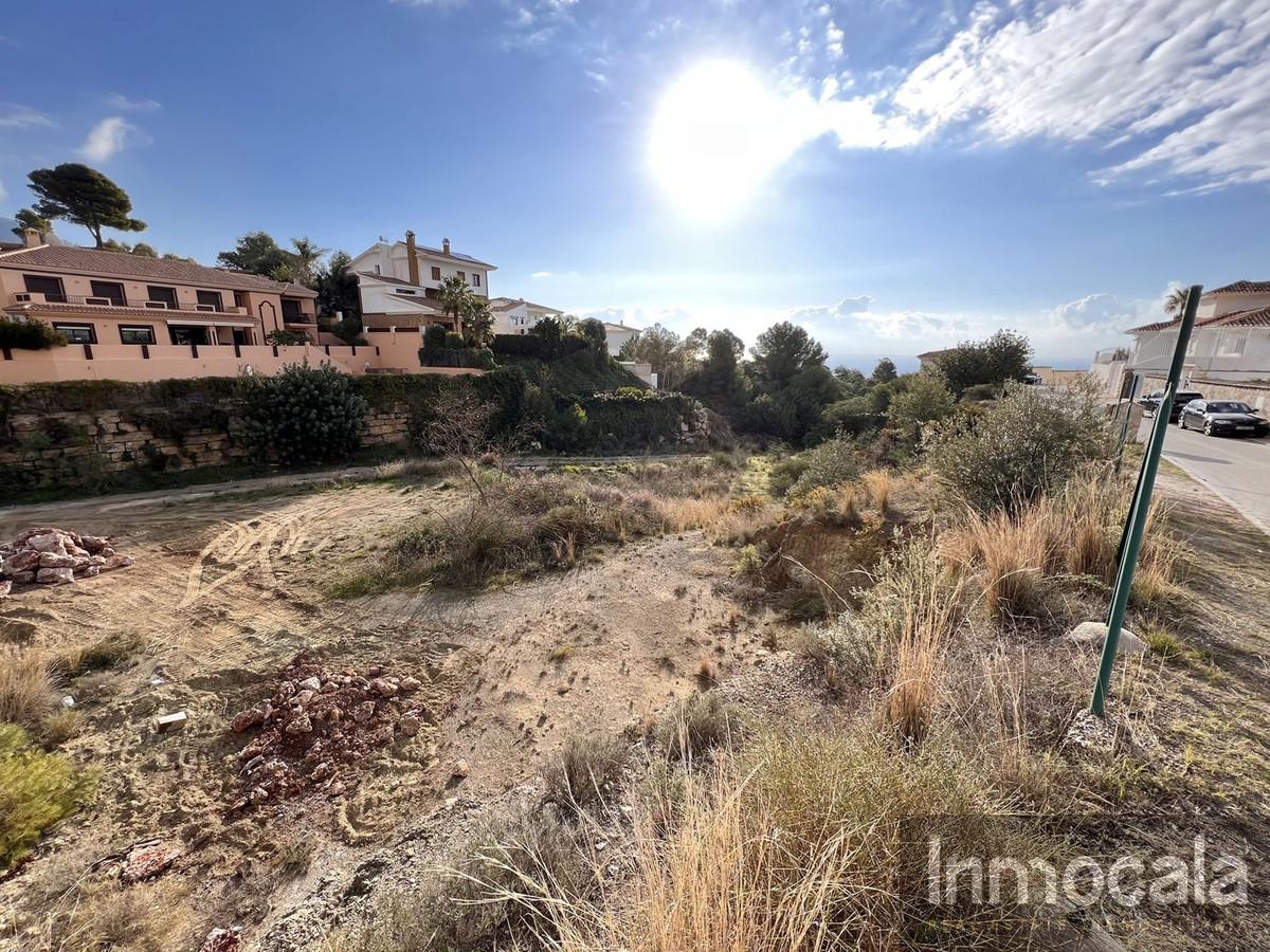 For sale of land in Mijas