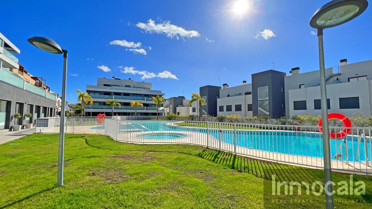 For sale of apartment in La Cala de Mijas