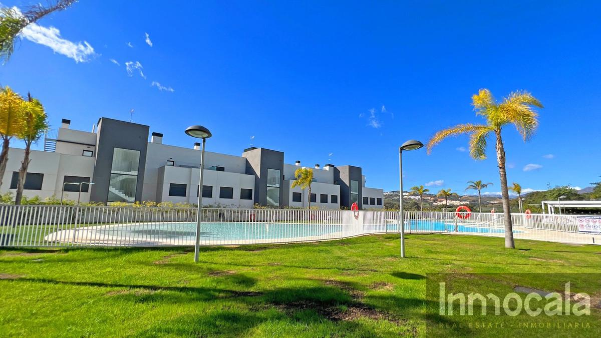 For sale of apartment in La Cala de Mijas