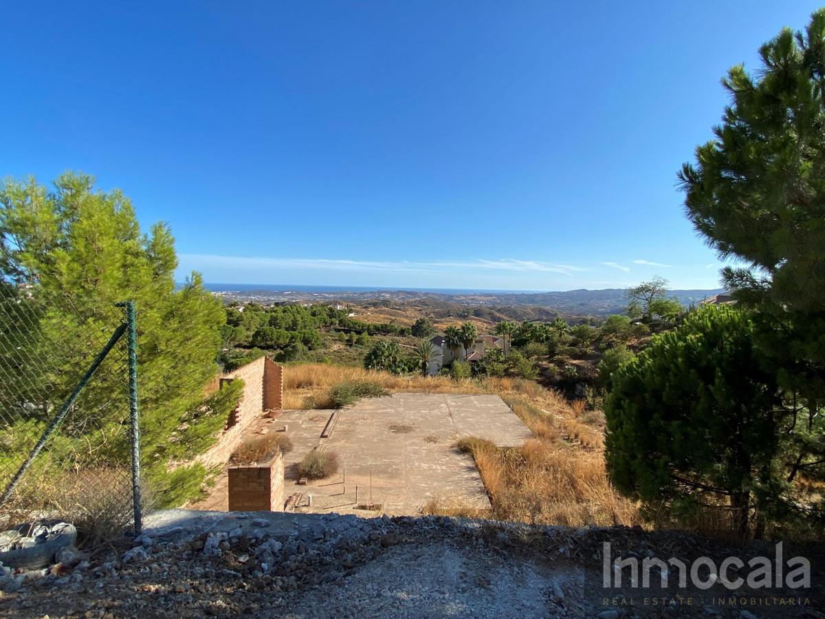 For sale of land in Mijas