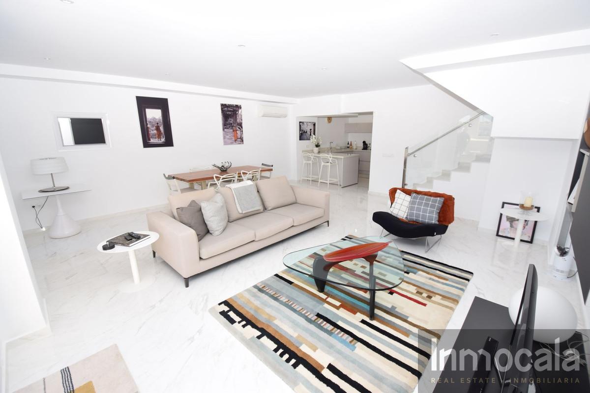 For sale of villa in La Cala de Mijas