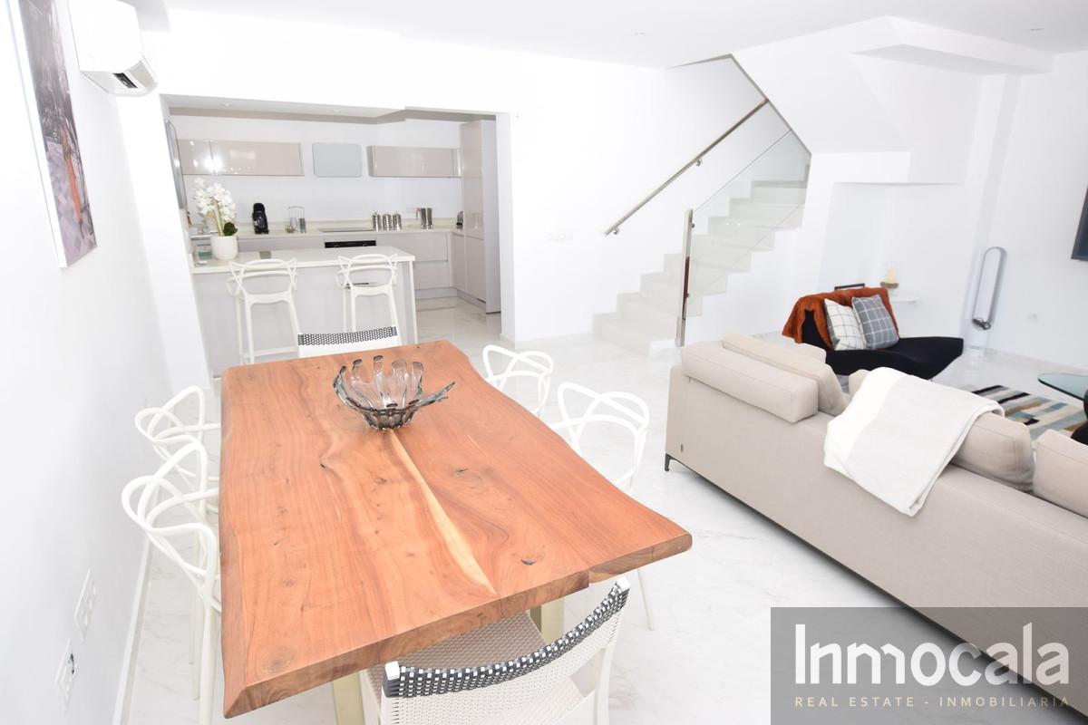 For sale of villa in La Cala de Mijas