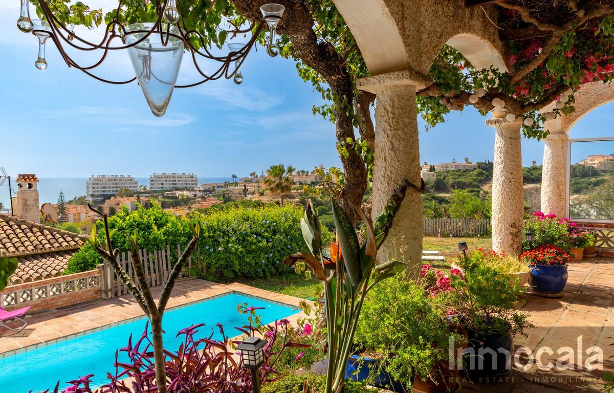 For sale of villa in Mijas Costa