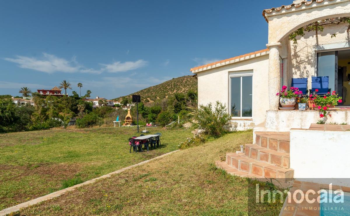 For sale of villa in Mijas Costa