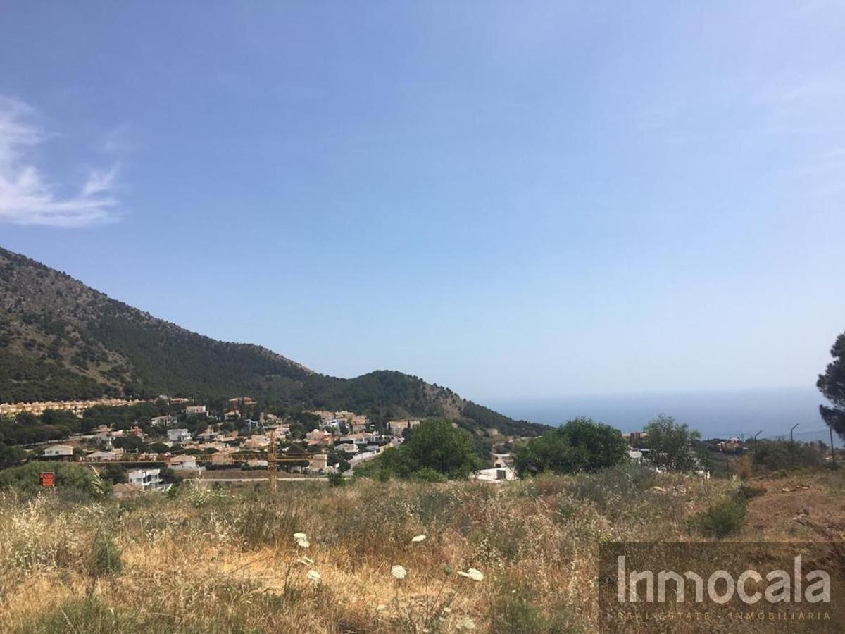 For sale of land in Mijas