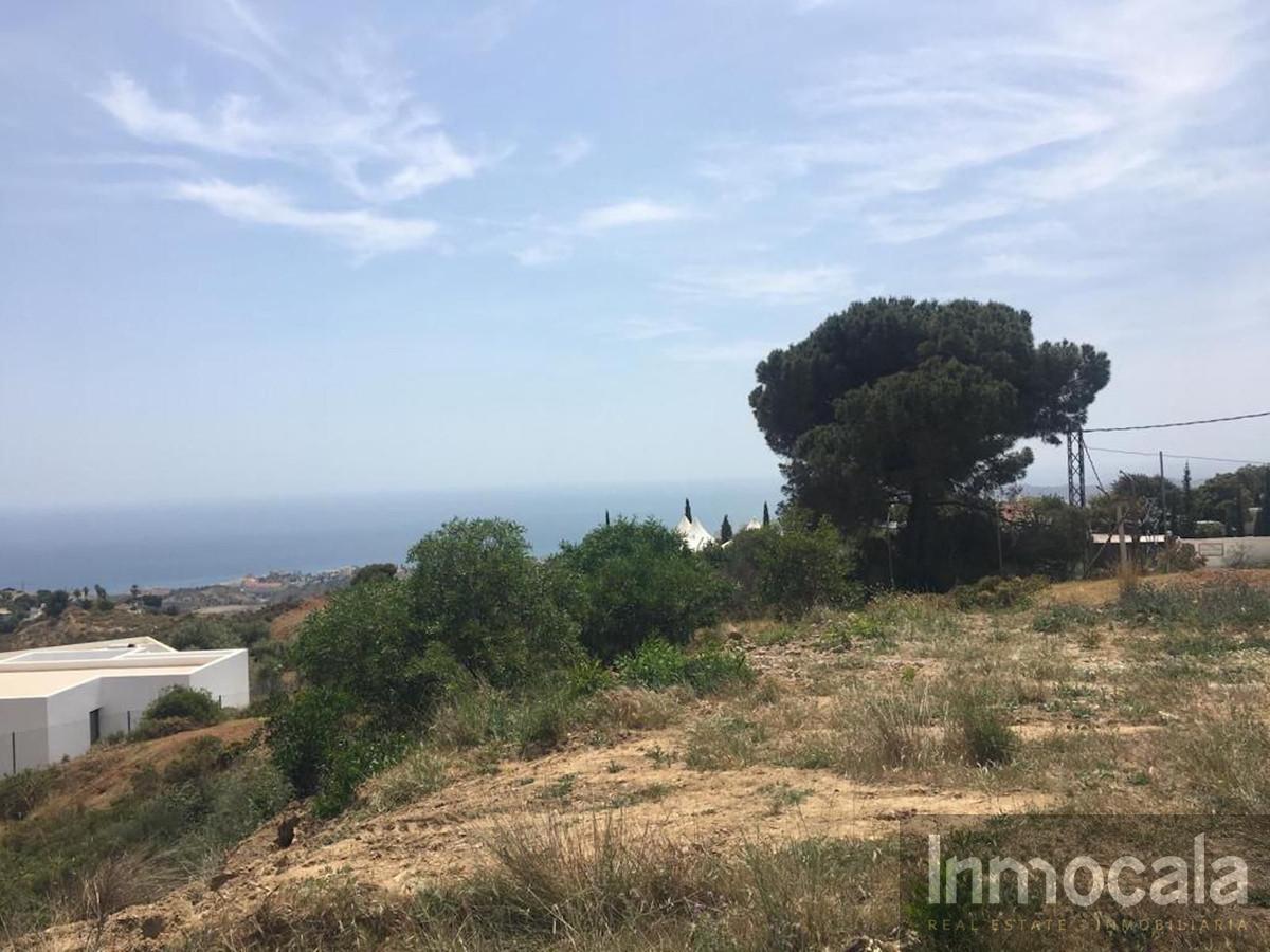 For sale of land in Mijas