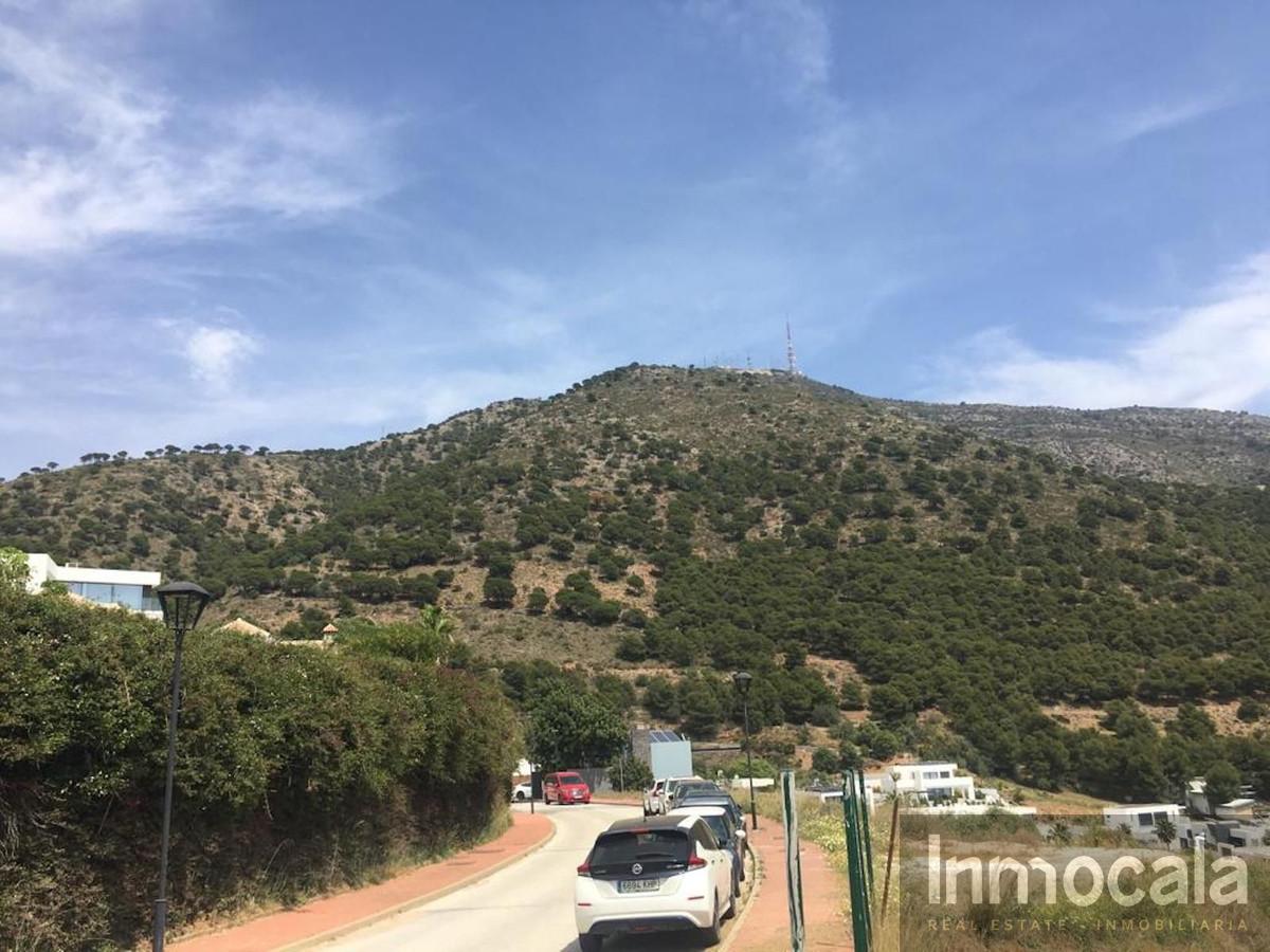 For sale of land in Mijas