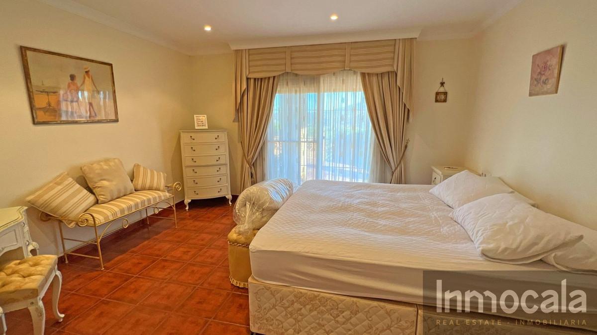 Venta de villa en La Cala de Mijas
