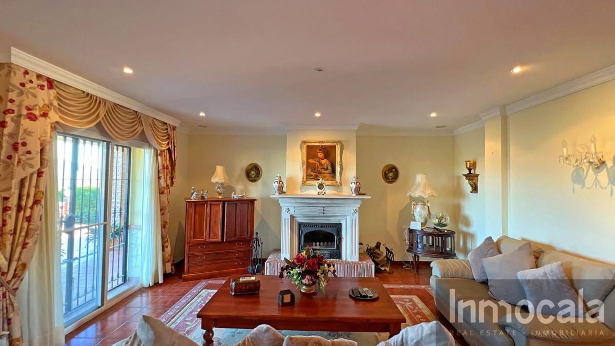 Venta de villa en La Cala de Mijas