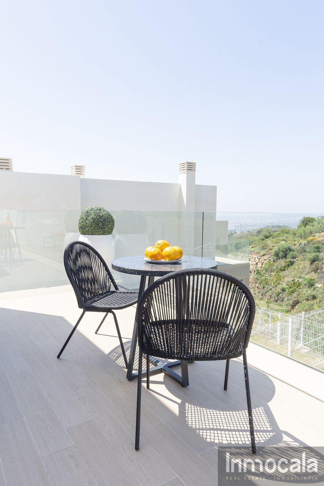 For sale of villa in Mijas