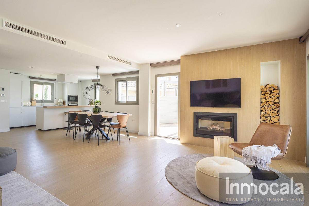For sale of villa in Mijas