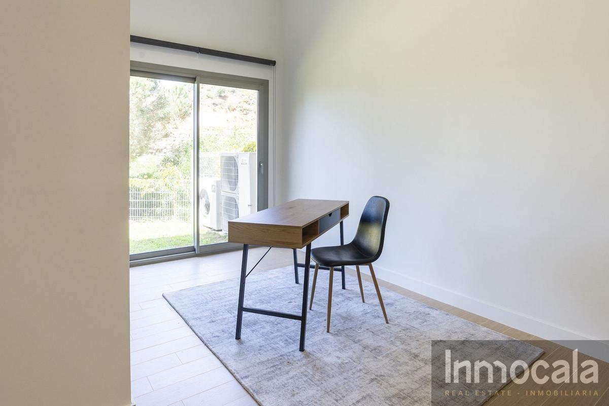 For sale of villa in Mijas