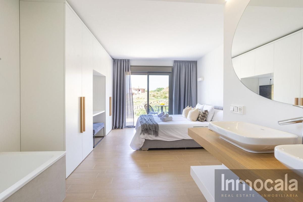 For sale of villa in Mijas
