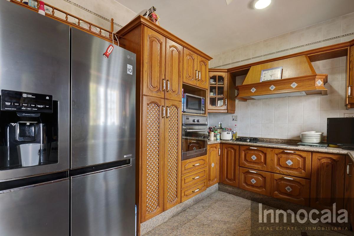 For sale of villa in Fuengirola