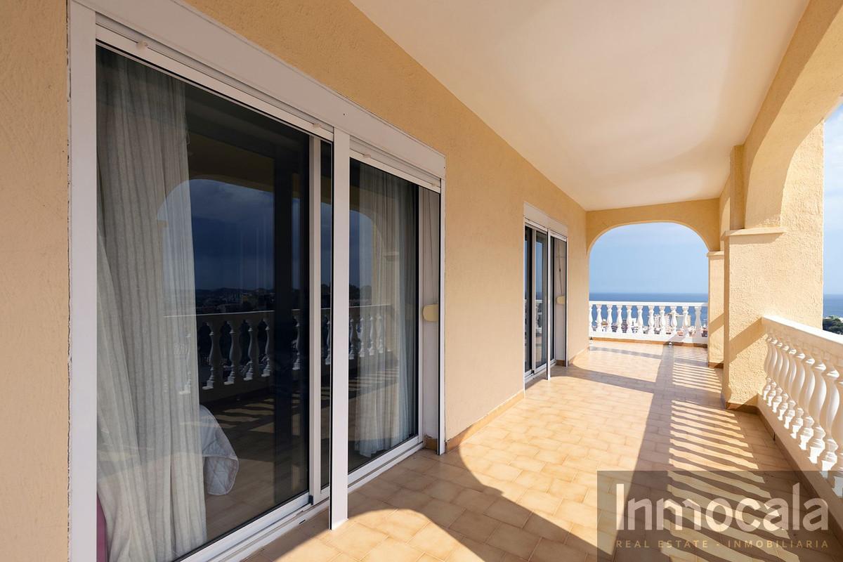 For sale of villa in Fuengirola