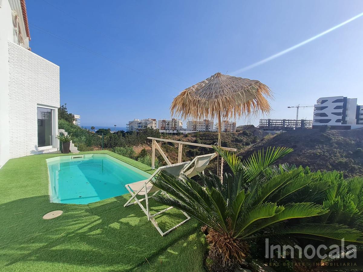 For sale of villa in Fuengirola
