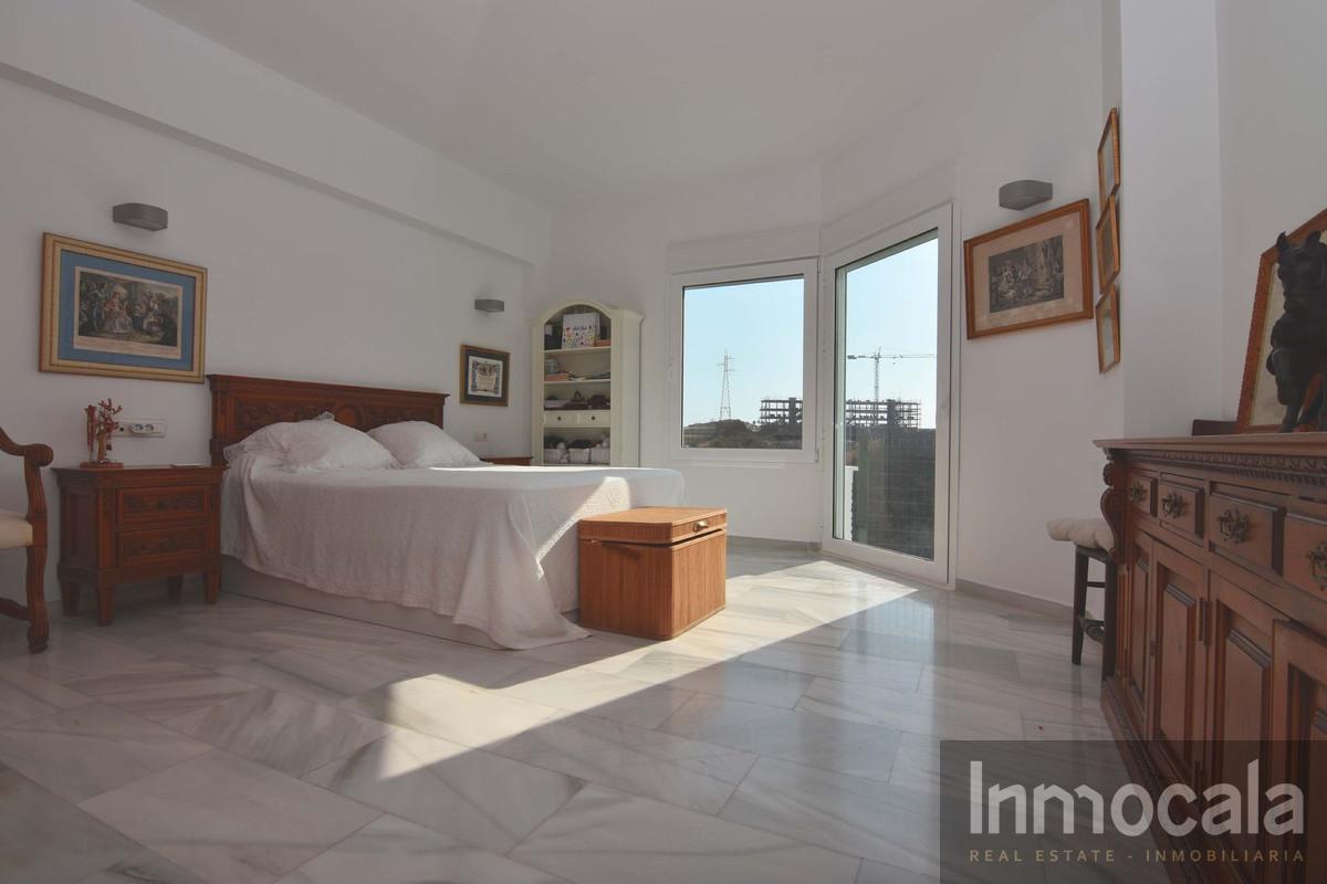 For sale of villa in Fuengirola