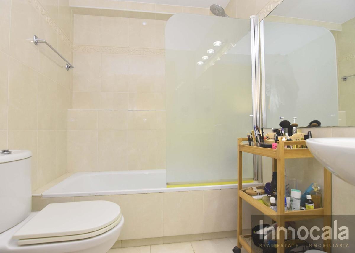 For sale of villa in Fuengirola